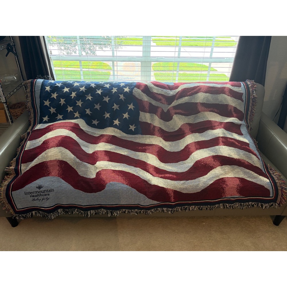 USA Waving Flag Woven Throw Blanket 50x70" | Made in USA | America 250 Patriotic - Picture 5 of 6